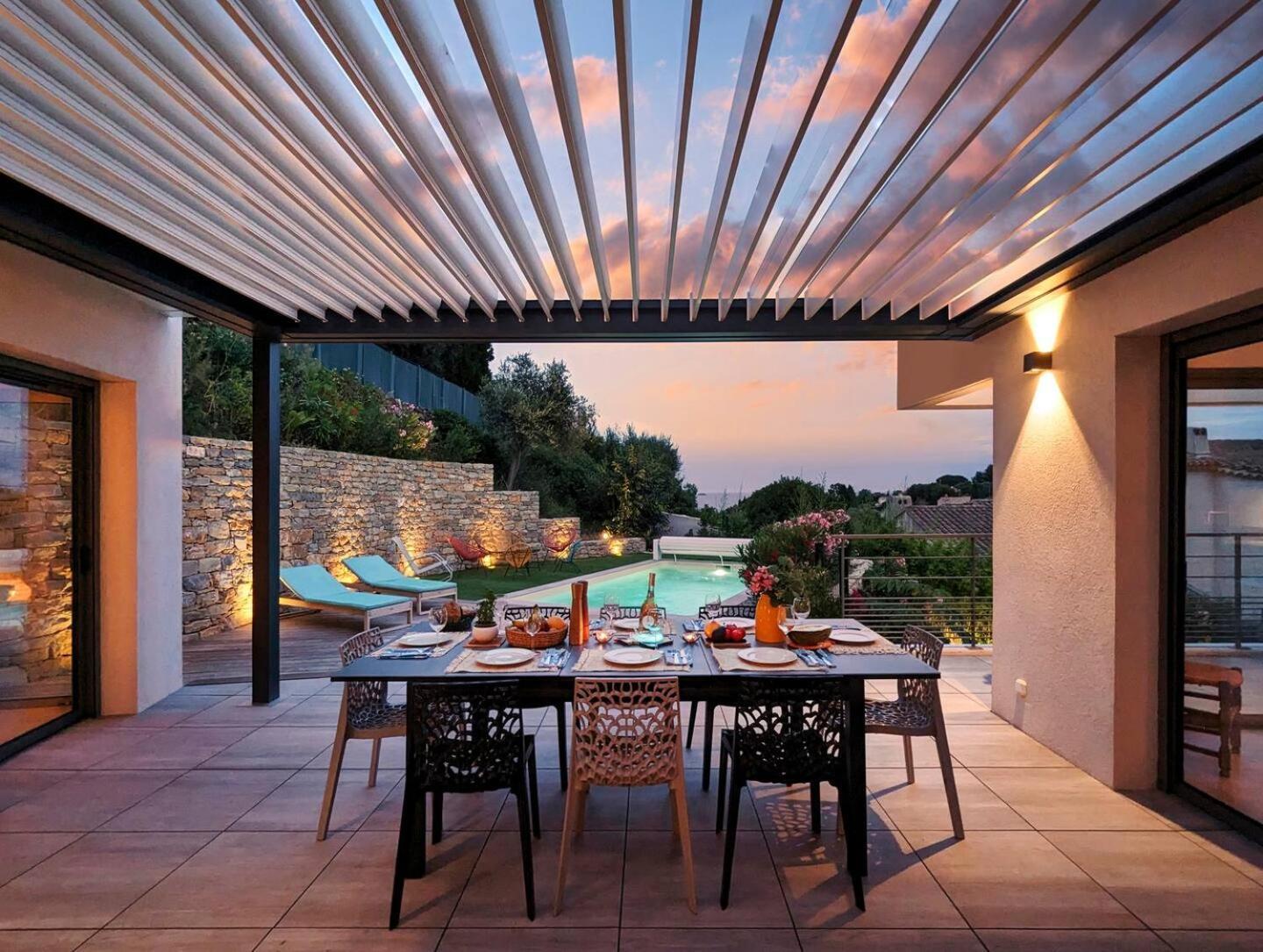 Lone Star Riviera - 5 Minutes Walk To The Beach Carqueiranne Bagian luar foto