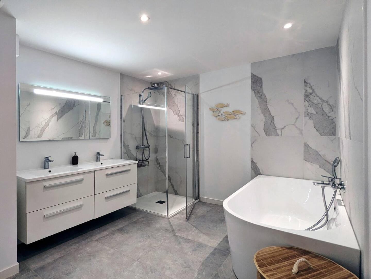 Lone Star Riviera - 5 Minutes Walk To The Beach Carqueiranne Bagian luar foto